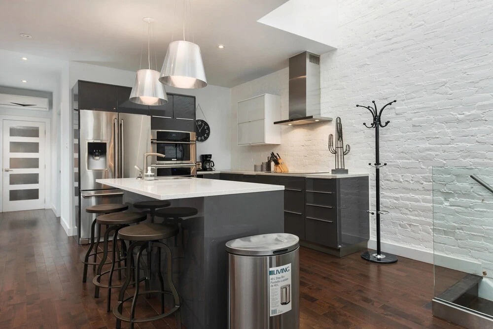 Brilliant 3BR in Plateau by HomeFeel