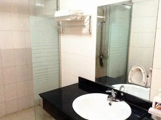 Shanghai Sunshine Hotel