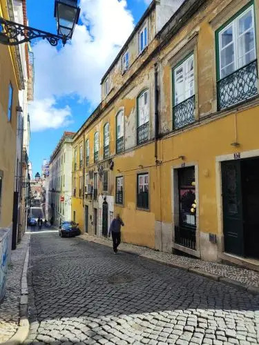 Guest House Rooms in Bairro Alto