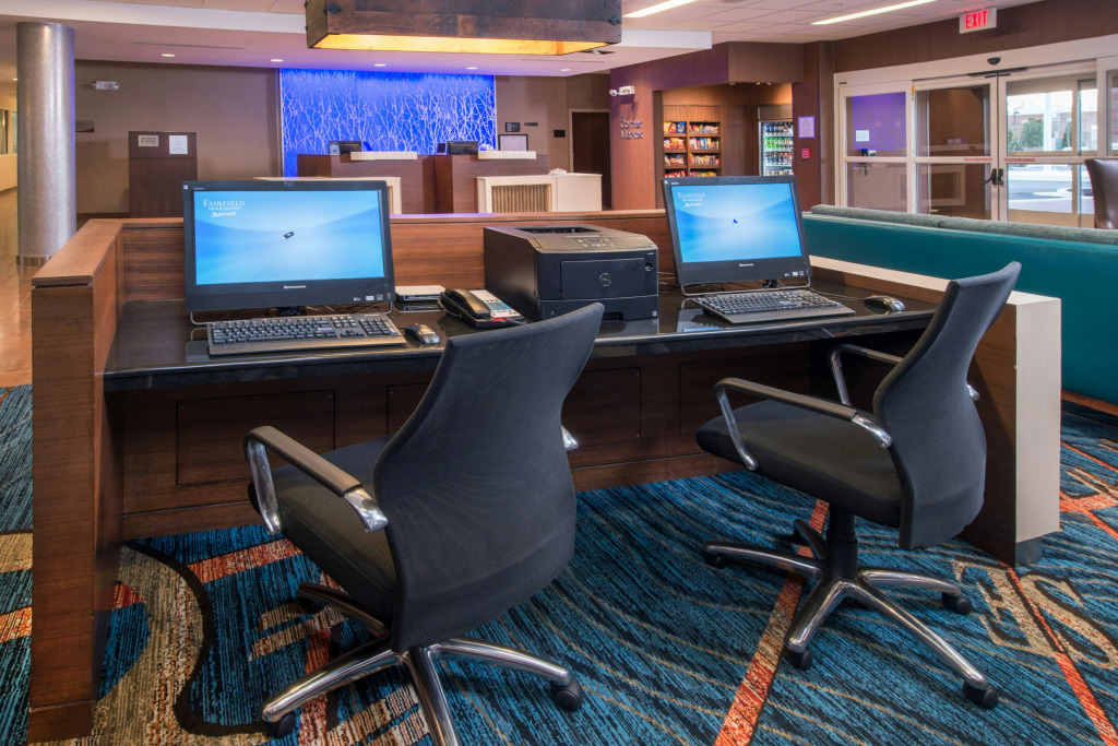 Fairfield Inn & Suites by Marriott Easton