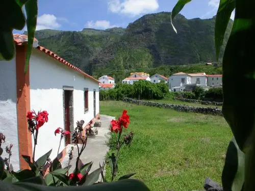 Casa Via dAgua in Fajã Grande