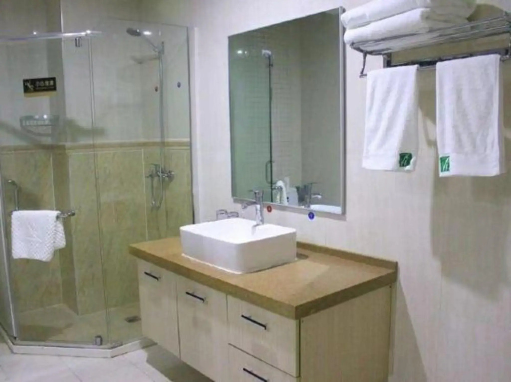 Jinzhu Business Hotel