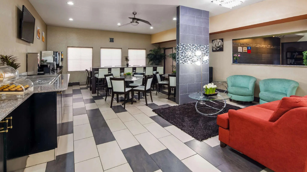 Red Lion Inn & Suites Blue Springs