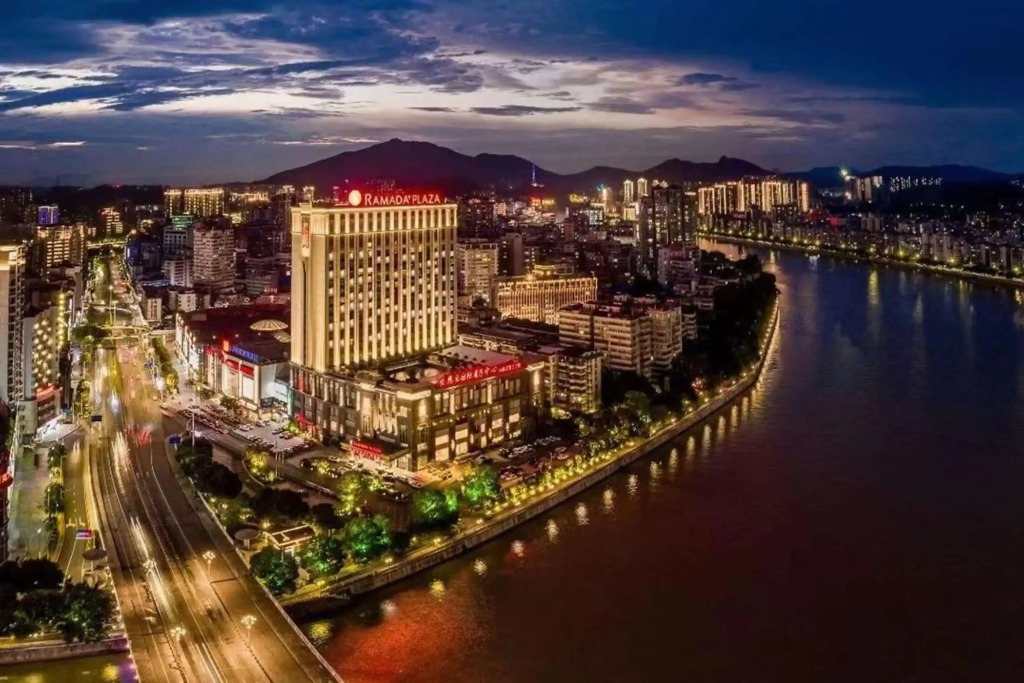 Ramada Plaza Shaoguan City Centre