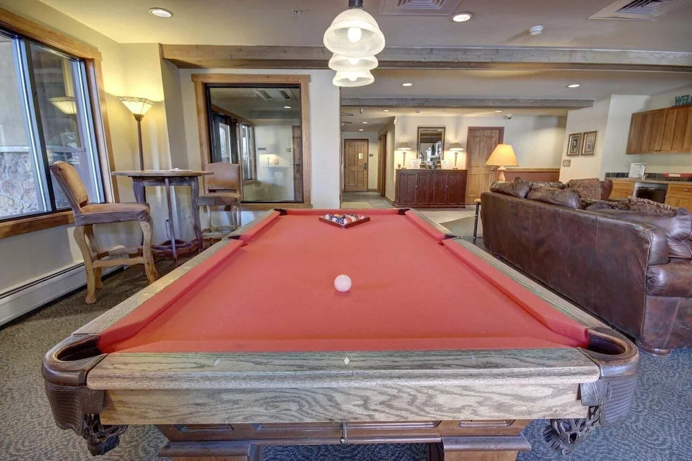 Red Hawk Lodge 2277