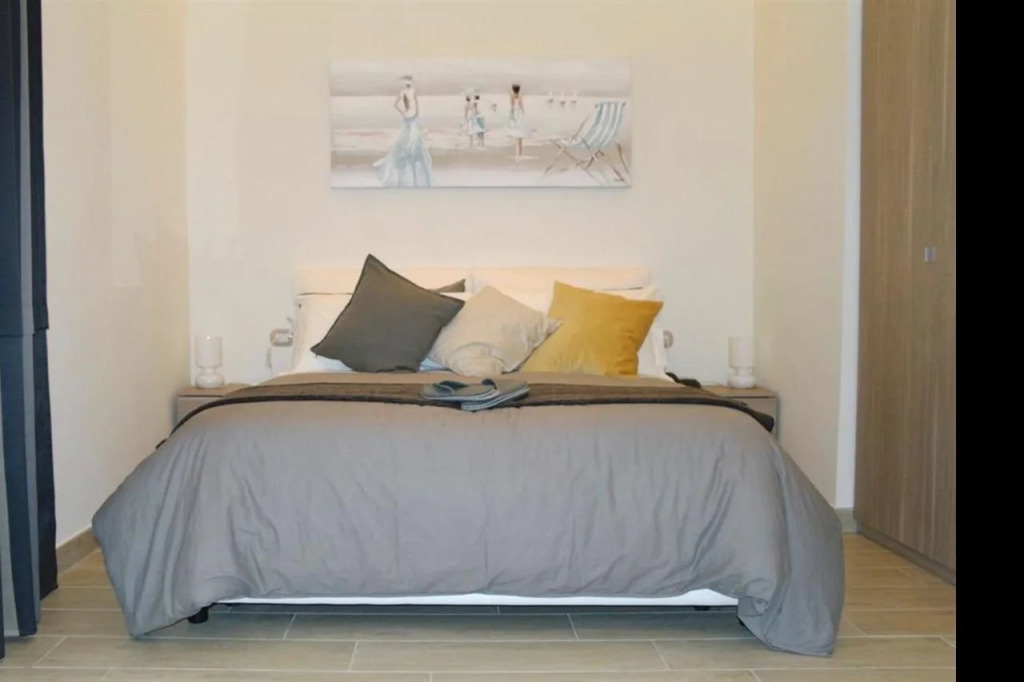 B&B Chiaia 216