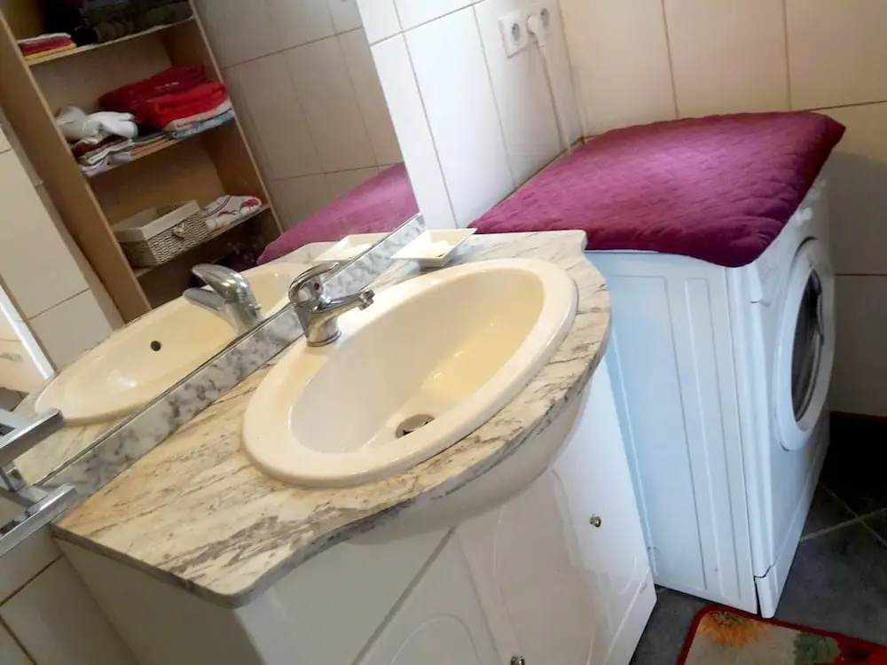 House With one Bedroom in Montauroux, With Wonderful Mountain View, Furnished Garden and Wifi - 15 km From the Beach