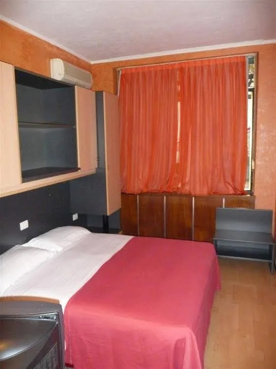 Dream Hotel