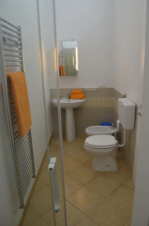 IzzHome Orange