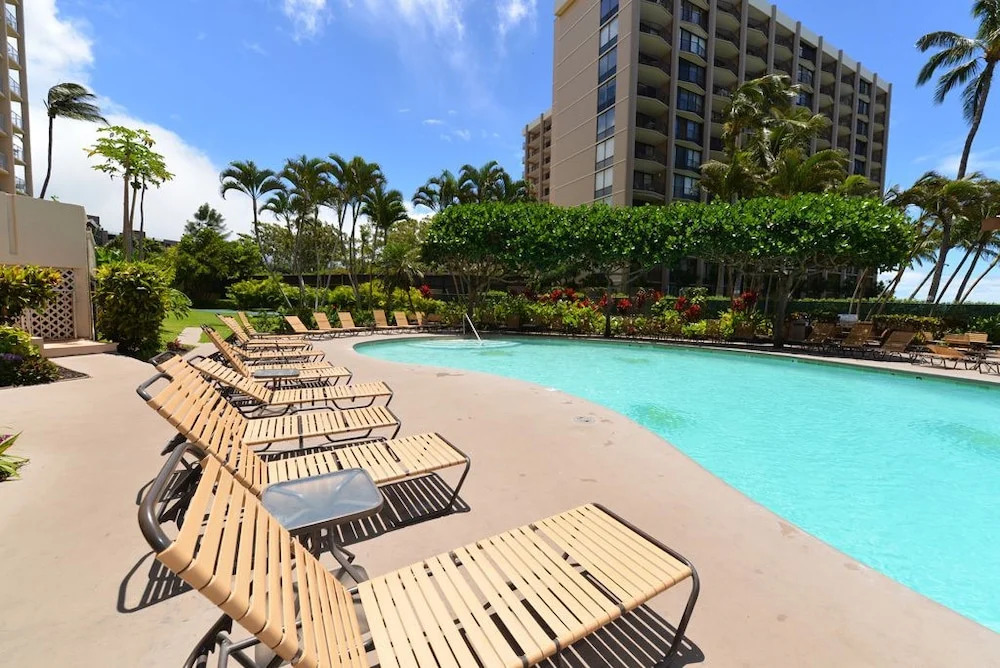 Royal Kahana 618 by RedAwning