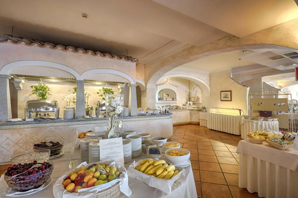 COLONNA RESORT, a Colonna Luxury Beach Hotel, Porto Cervo