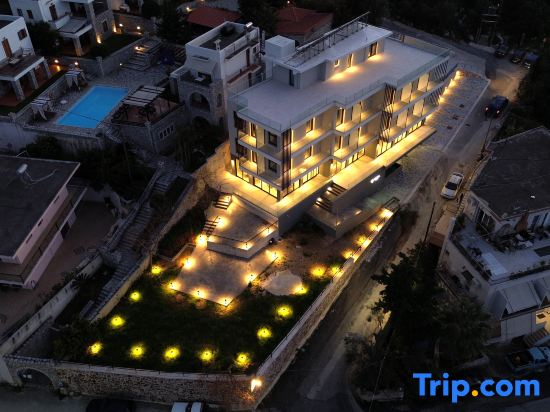 Trinasus Hotel