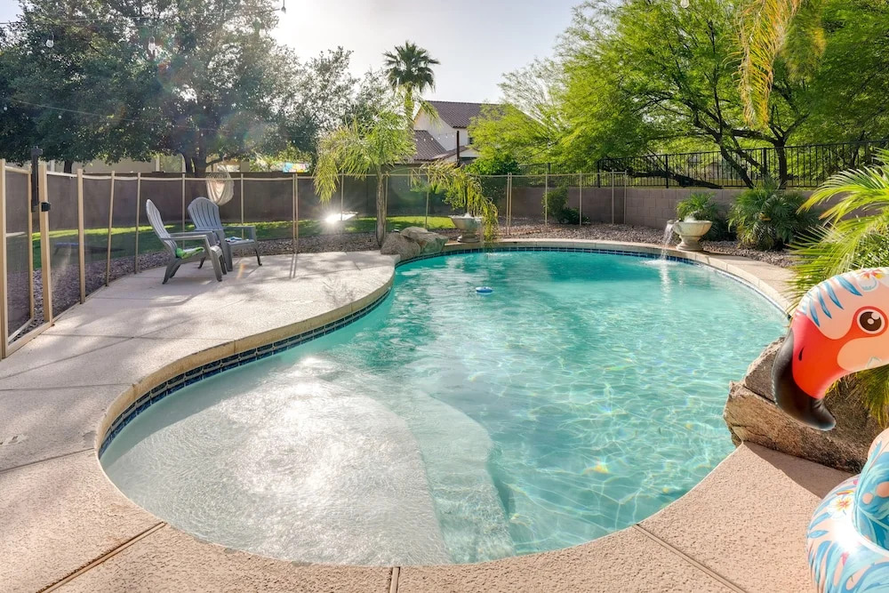 'sunny V' Arizona Retreat w/ Private Pool & Patio