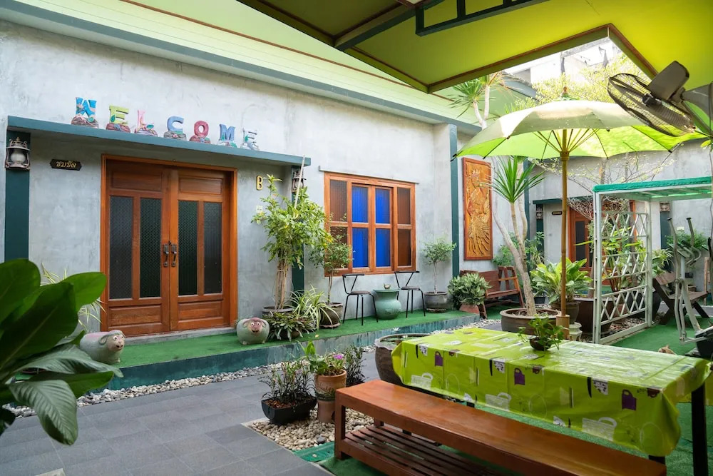 Stay in the heart of historical land- Ayutthaya !