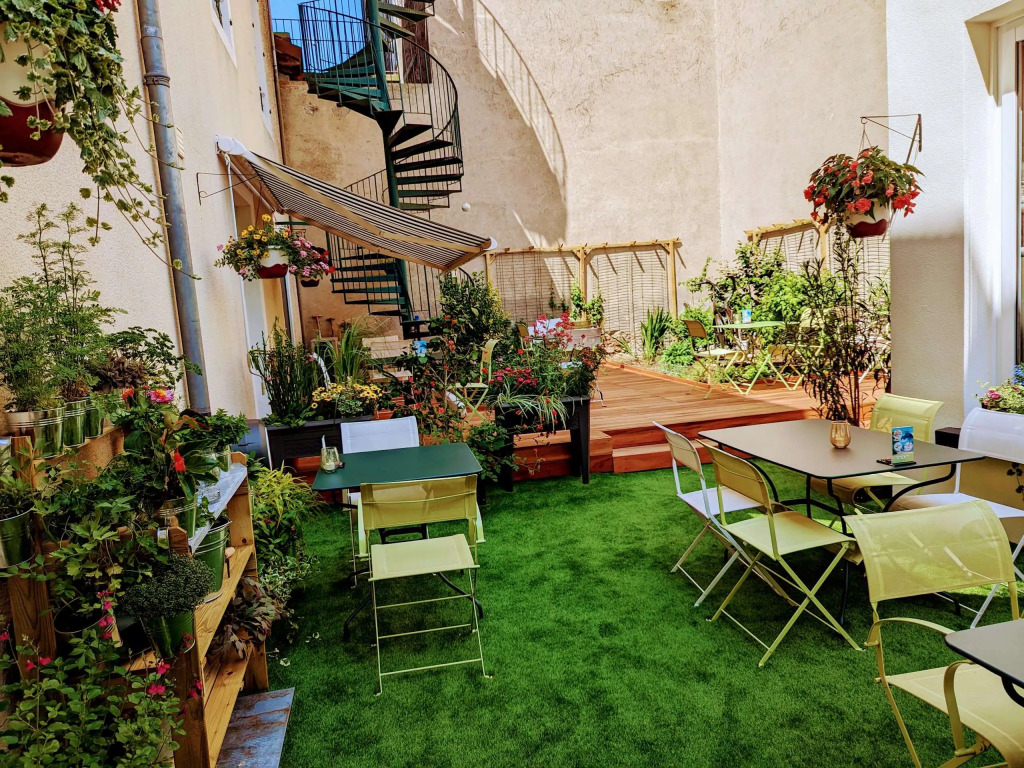 HOTEL ARVERNA VICHY - ClTHOTEL