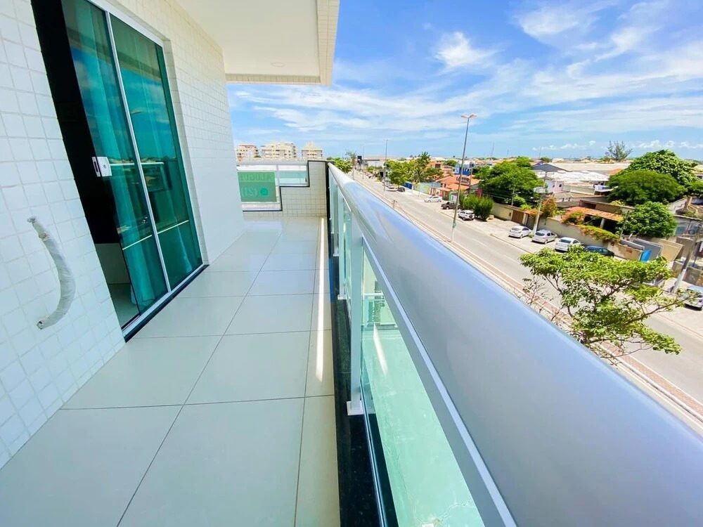 Vista da Cidade Com Varandão Enorme 104