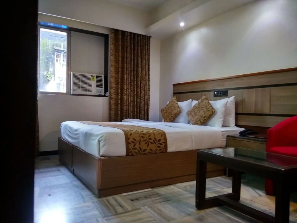 Hotel Avon Ruby Dadar