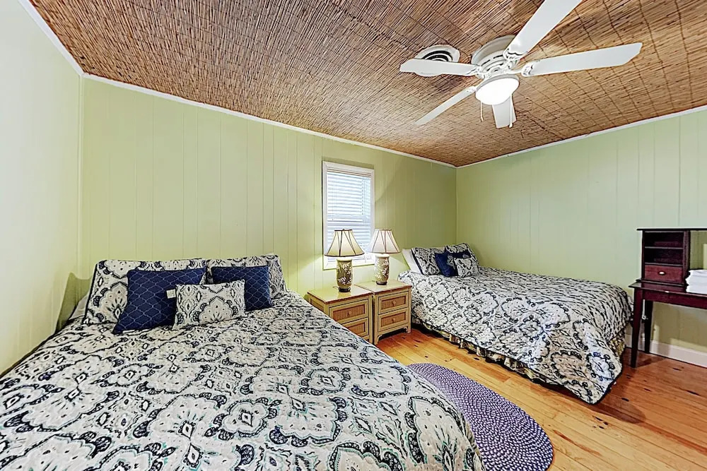 New Listing! Ocean-view Beach W/ Private Pool 4 Bedroom Home