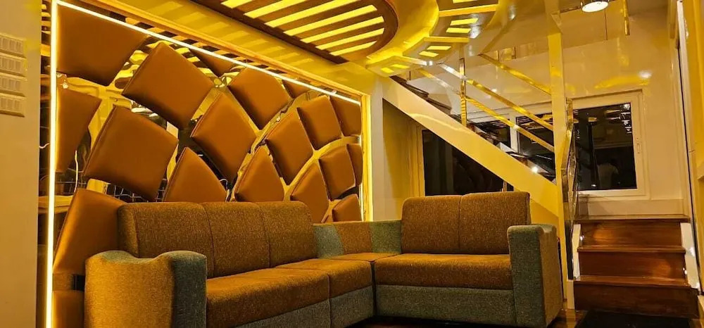 Cosy Boathouse