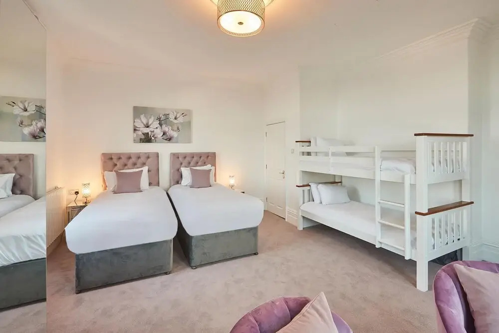 Host Stay Captain s Deck Seafront Apartment