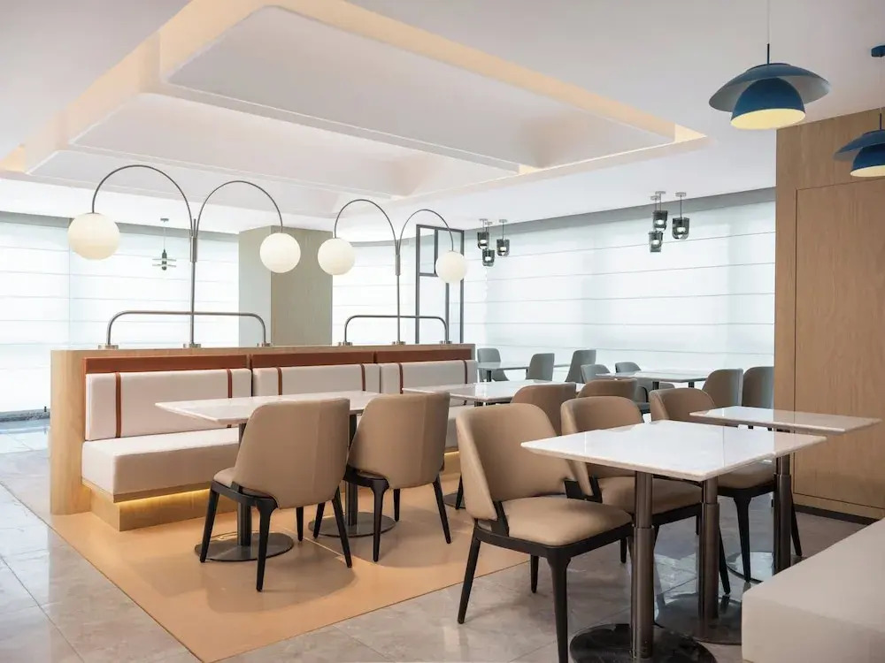 Holiday Inn Express Rizhao Oriental Colorful City