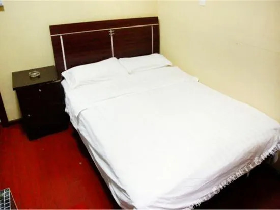 Jiqing Hotel