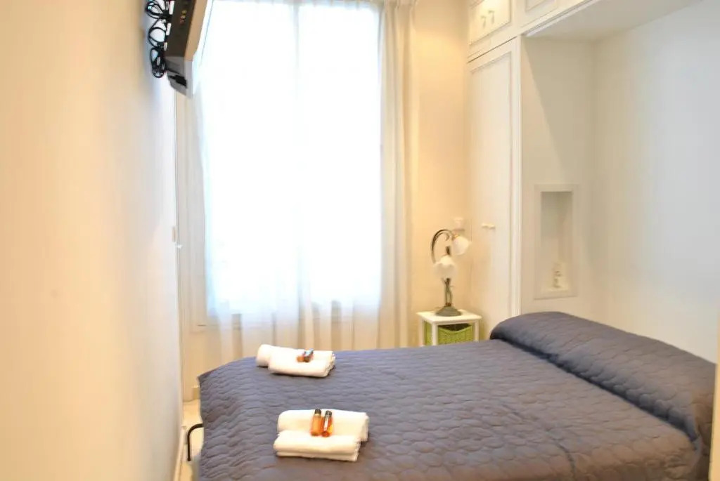 Palais Hoche 2P LON5218