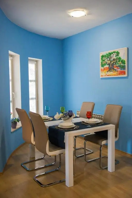 Apartment Giro
