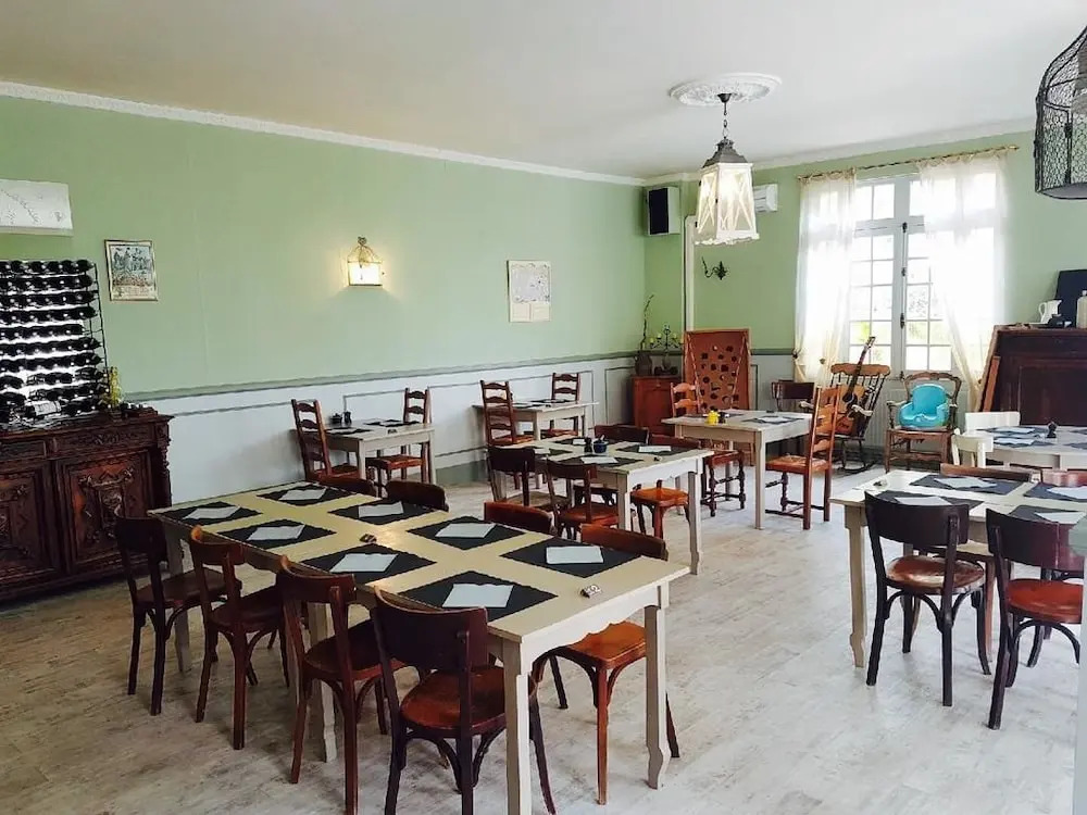 Logis Hôtel Restaurant Le Lascaux