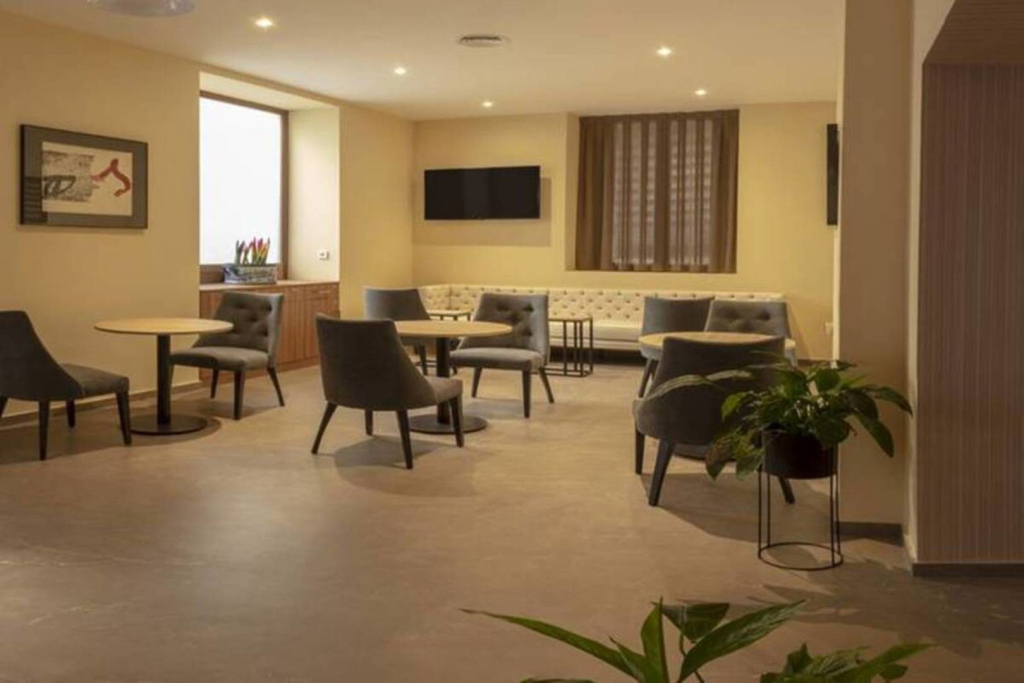 SH Suite Palace