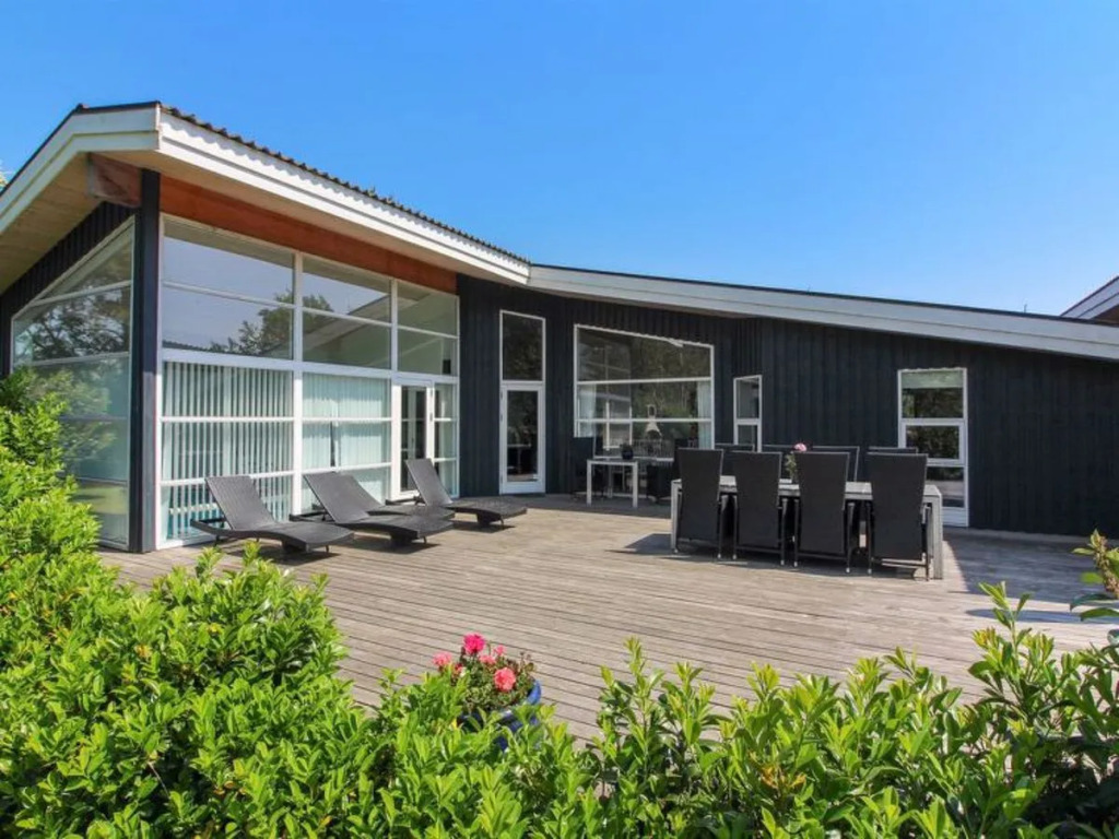 "Baltur" - 950m from the sea in Lolland, Falster and Mon