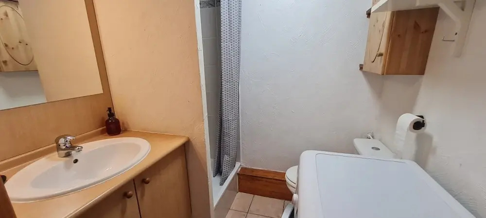 Charming 2-bedroom Apartment