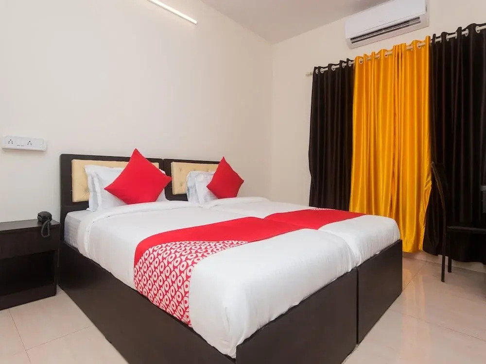 Yashodha Apartments by OYO Rooms