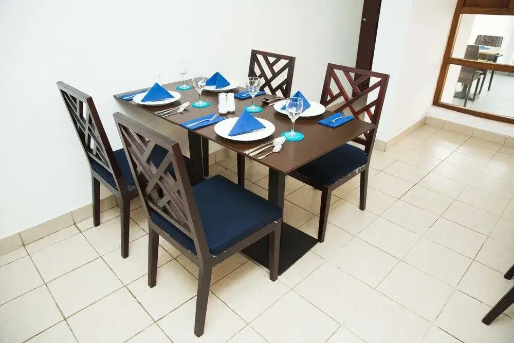 Blue Sky Holiday Hotel