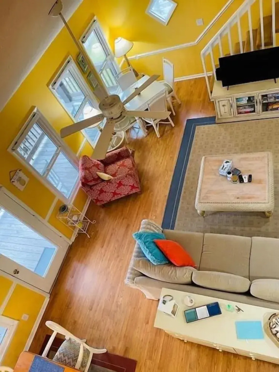 Beach Bells 4 Bedroom Home by RedAwning