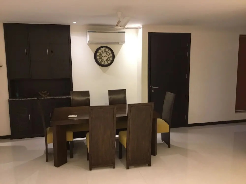 Lime Tree Hospitality Home Stay 1