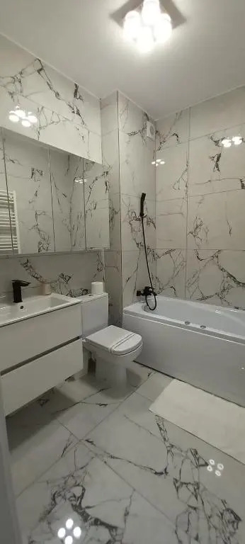 North Pipera apartment w parking & self check in