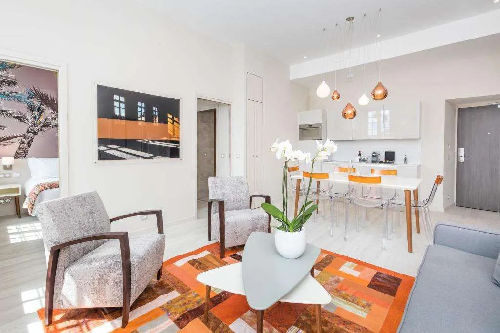 Palais Saleya Apartment & Suite