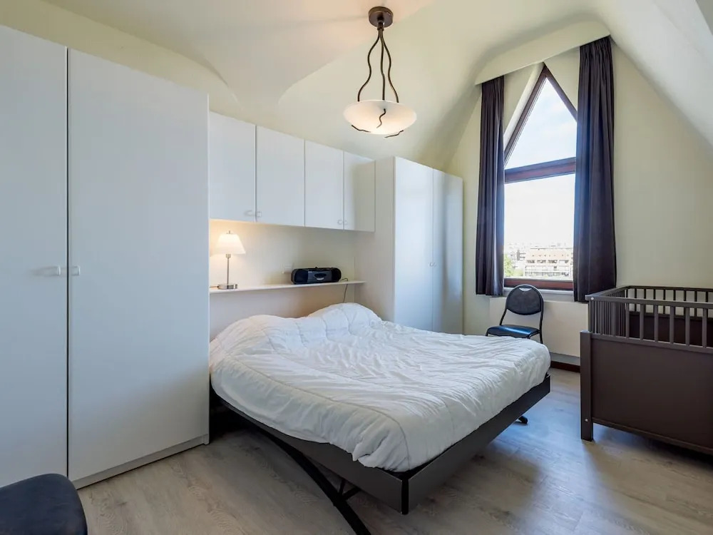 Apartment in Koksijde near the Beach