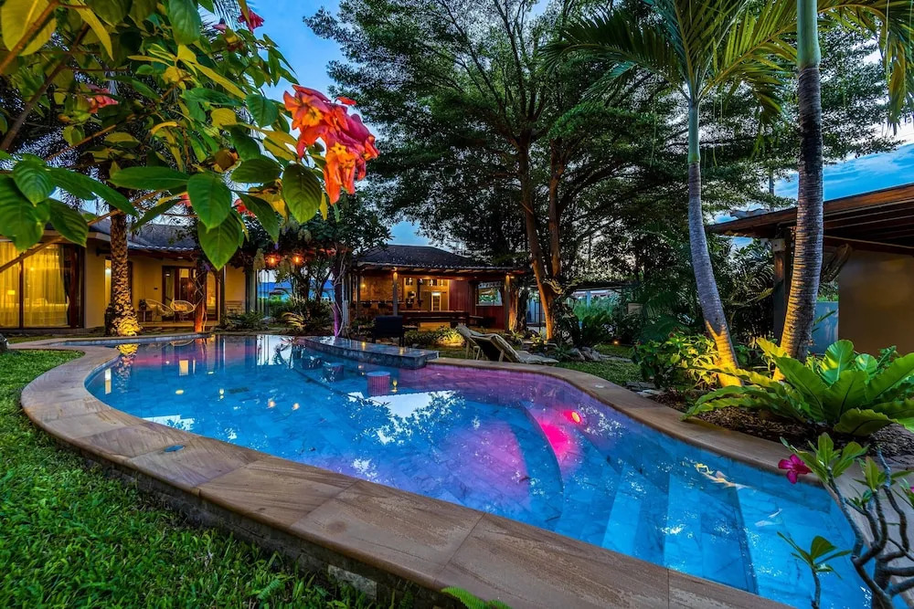 Secluded Oasis for Family - BM5