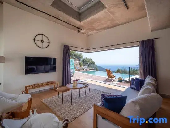 Notos Club - 14 Premium Villas with Openair Restaurant&Tennis Court in Nature