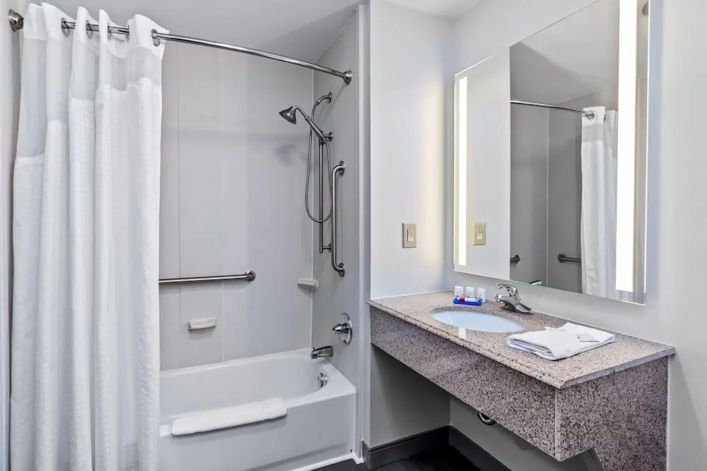 Holiday Inn Express New Albany by IHG