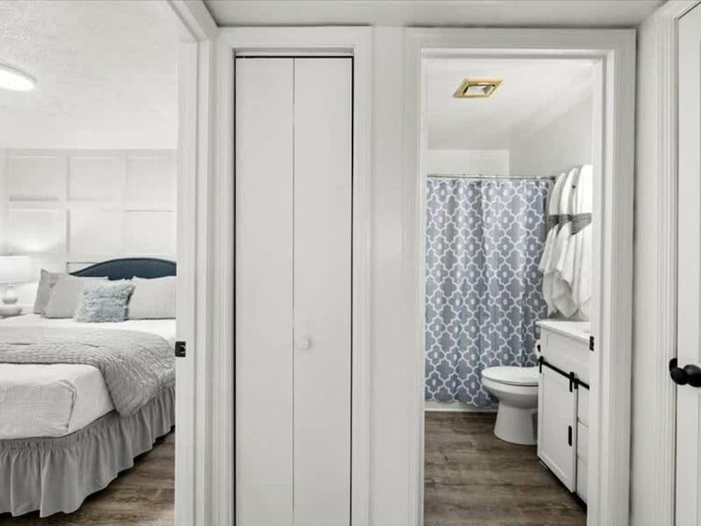 Turkey Nest by Beyond Expectations- Renovated 2BR