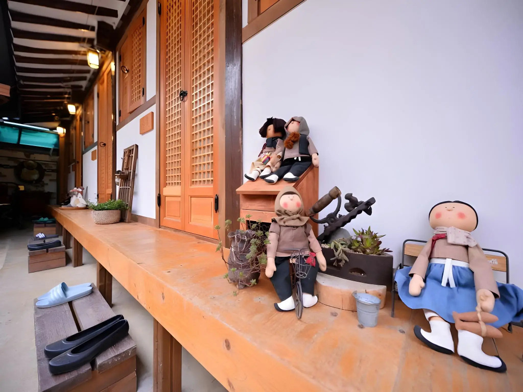 Golmokgil Guesthouse