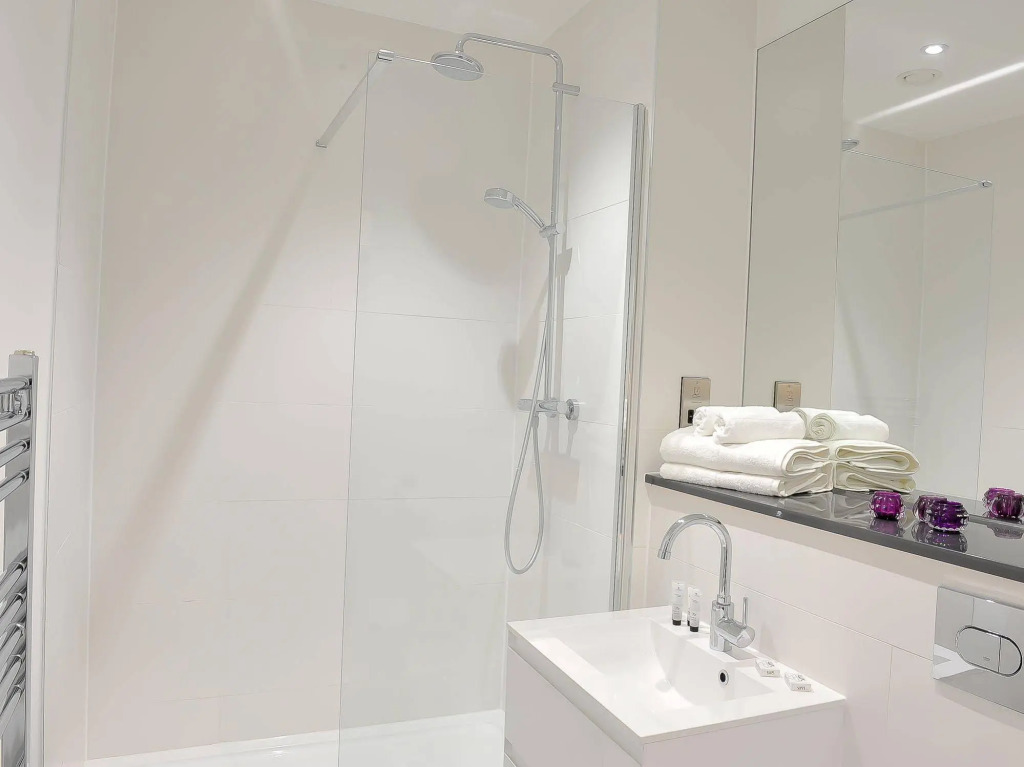 Select Serviced Accommodation - Garrard House