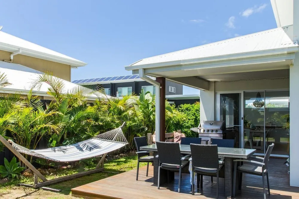 Tropical Oasis By The Ocean