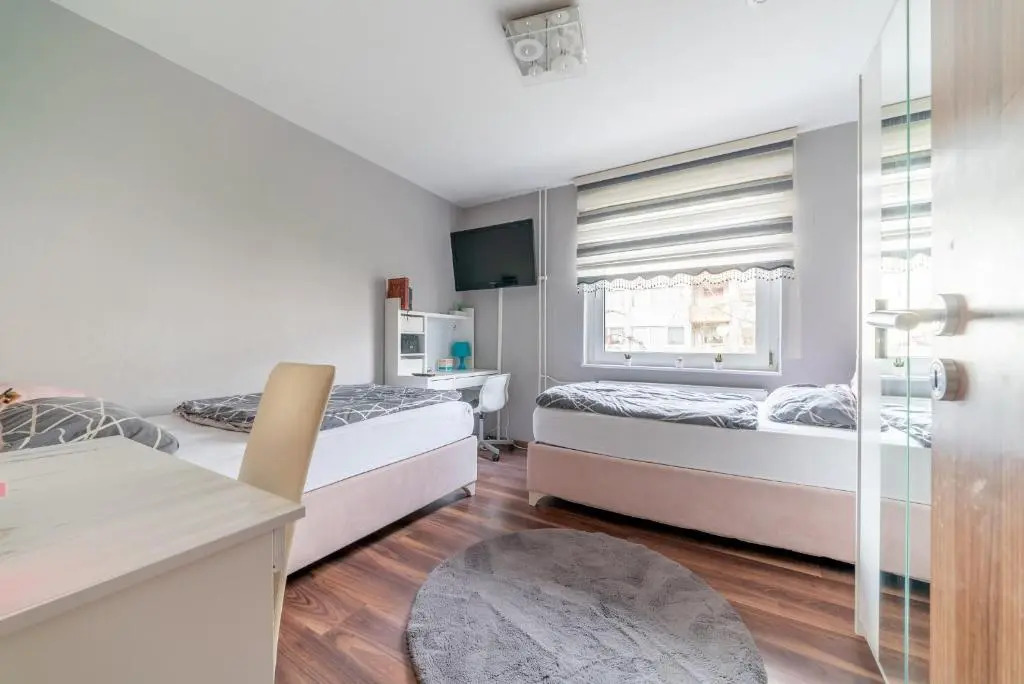 Id 6351 | Private Apartment