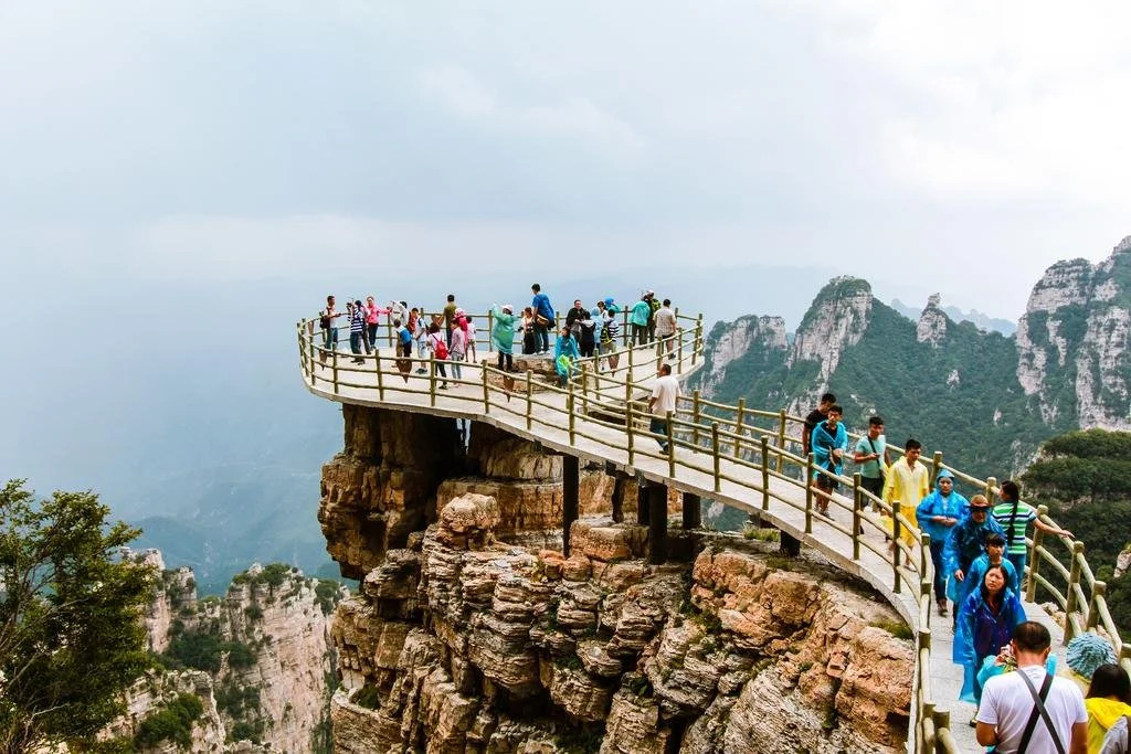 Yijie Hotel Baishi Mountain