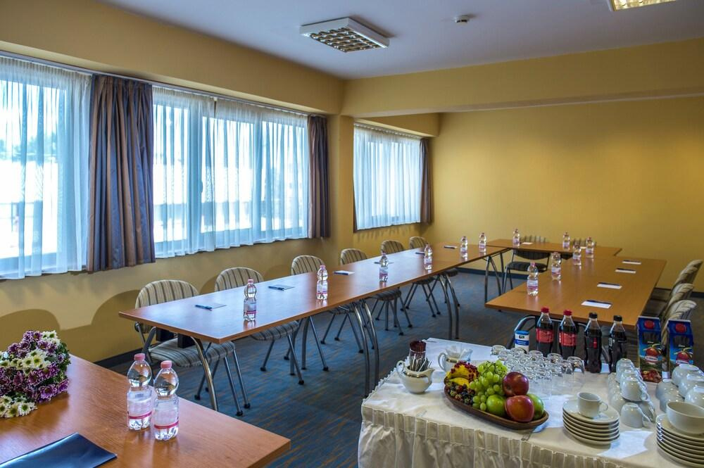 Duna Hotel