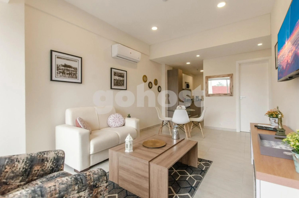Exceptional Apartment W Great View